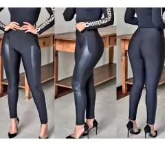 Calça Legging Flanelada Montaria Feminina com Detalhes em Cirre Suplex Não Fica Transparente na internet