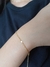 Pulseira Infantil Banhada a Ouro com Corações na internet