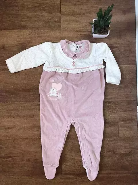 Macacão em Plush Tip Top