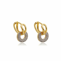 Brinco de Argola Cravejado com Zircônias Banhado em ouro 18K