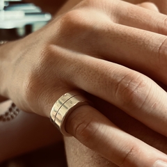 Anillo Cinta Doble en internet