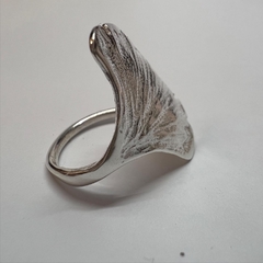 Anillo Gingko - Gabriela Diez Joyas