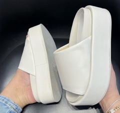 Flatform Tay na internet