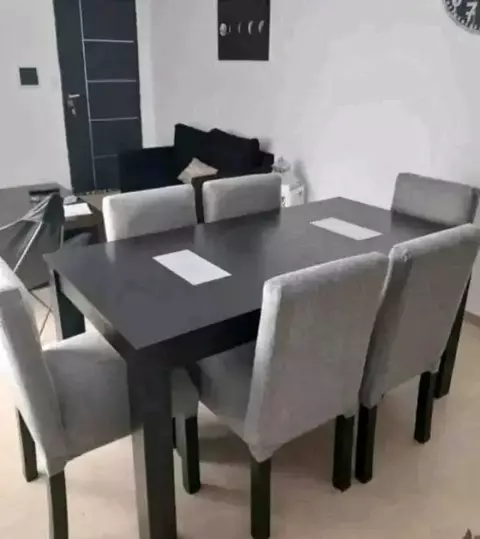 mesa laqueda