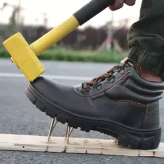 Botas Impermeáveis de Segurança para Homens: Proteção e Estilo para o Trabalho na internet