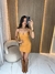 Vestido curto decote caramelo 