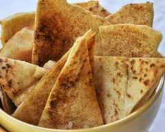 Torrada de Pão Árabe com Alho