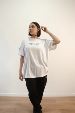 REMERA ANGEL OR EVIL - comprar online