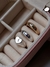 Anel Love dourado