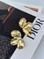 Brinco blossom matelado dourado - comprar online