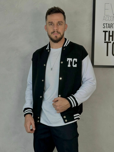 Jaqueta Tribos College Preta