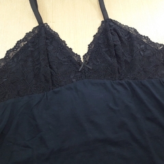 Camisola em Viscose Detalhe em Renda e Babado - Camila Bastos Moda