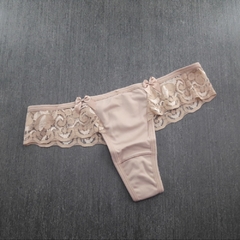 Tanga Fio Dental Renda Lateral - comprar online