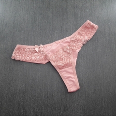 Tanga Fio Duplo Detalhe em Renda