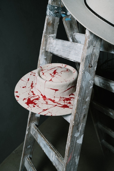 Freya Red and White - comprar online