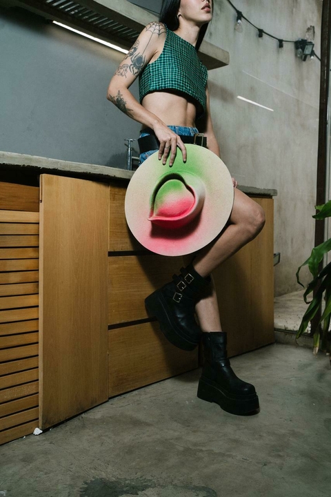 Brigit Vibrant Heart - comprar online