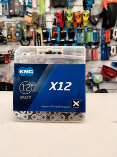 CADENA KMC X12 SILVER BLACK 126 LINKS