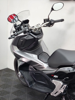 2023 - Honda Adv 150 - 6 mil km - loja online
