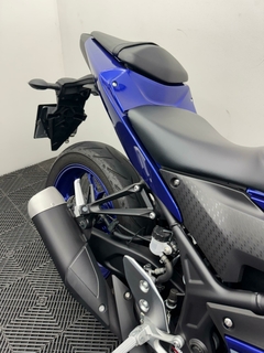 2024 - Yamaha R-3 - 3 mil km - LM MOTOS
