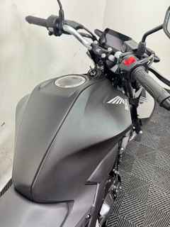 2023 - Honda Cb Twister 300F - 800 km - loja online