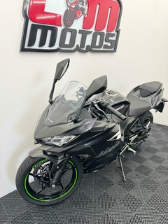 2022 - Kawasaki Ninja 400 - 24.008 km - loja online