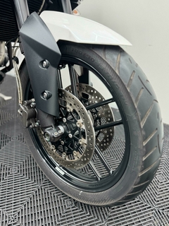 2018 - Triumph Tiger 800 XR - 18.550 km na internet
