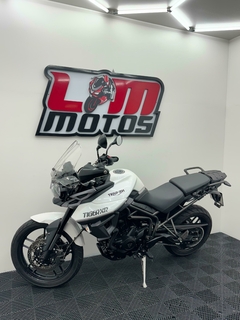2018 - Triumph Tiger 800 XR - 18.550 km na internet