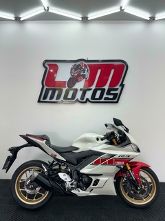 2023 - Yamaha R-3 60Th - 1.122 km
