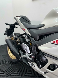 2023 - Yamaha R-3 60Th - 1.122 km - loja online