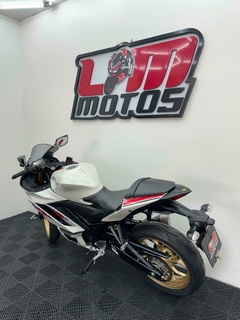 2023 - Yamaha R-3 60Th - 1.122 km - LM MOTOS