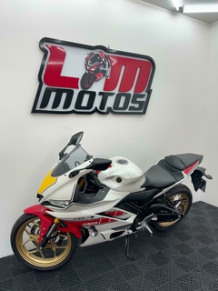 2023 - Yamaha R-3 60Th - 1.122 km - loja online