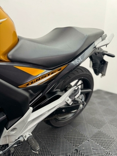 2020 - Honda Cb Twister 250 abs - 15.507 km na internet