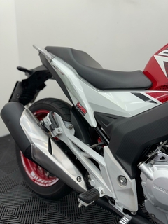 2022 - Honda Cb Twister 250 abs - 10.833 km - loja online