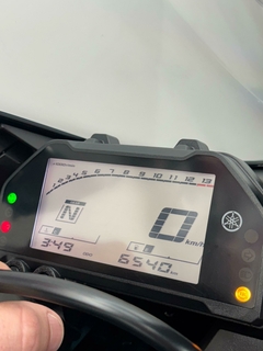 2022 - Yamaha R-3 - 6.540 km - loja online