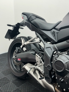 2024 - Honda Cb 650 R - 1.721 km na internet