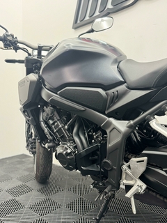 2024 - Honda Cb 650 R - 1.721 km - LM MOTOS