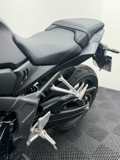 2024 - Honda Cb 650 R - 1.721 km na internet