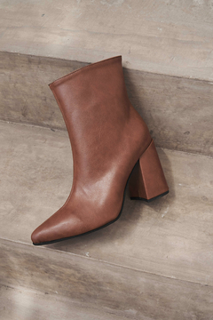 KRISTA VEGAN 25