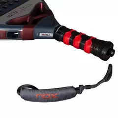 Paleta Nox Luxury Genius 12K 2025 por Agustín Tapia - Brain Padel Store