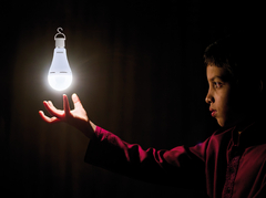 Lámpara Led de Emergencia 7,5W Fría LEDVANCE - tienda online