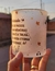 CANECA CHOP JATEADA - AMIZADE É ONDE OS PASSOS...