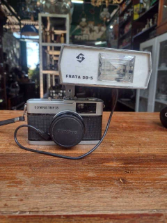 CÂMERA FOTOGRAFICA OLYMPUS TRIP 35 COM FLASH - comprar online
