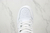 Imagem do Air Jordan 1 Low ‘White Glitter Swoosh’