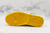 Imagem do Air Jordan 1 Low "University Gold"