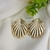 Brinco folheado concha, dourado b2 - loja online