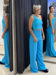 CALÇA ALFAIATARIA BOTÕES FRENTE - comprar online