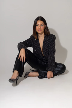 MAX BLAZER COM BRILHO na internet