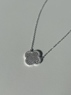 Collar Tros en internet