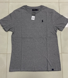 remera basica polo importada - comprar online