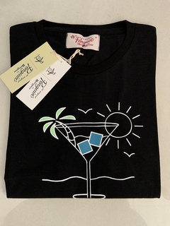 remera penguin estampada